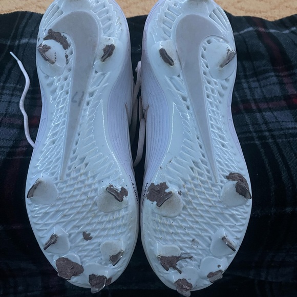 Baseball cleats men’s size 8 - Picture 2 of 6